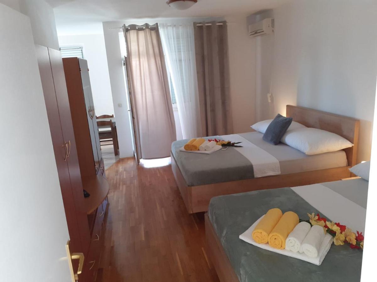 Apartments Vinea Baška Voda Екстериор снимка